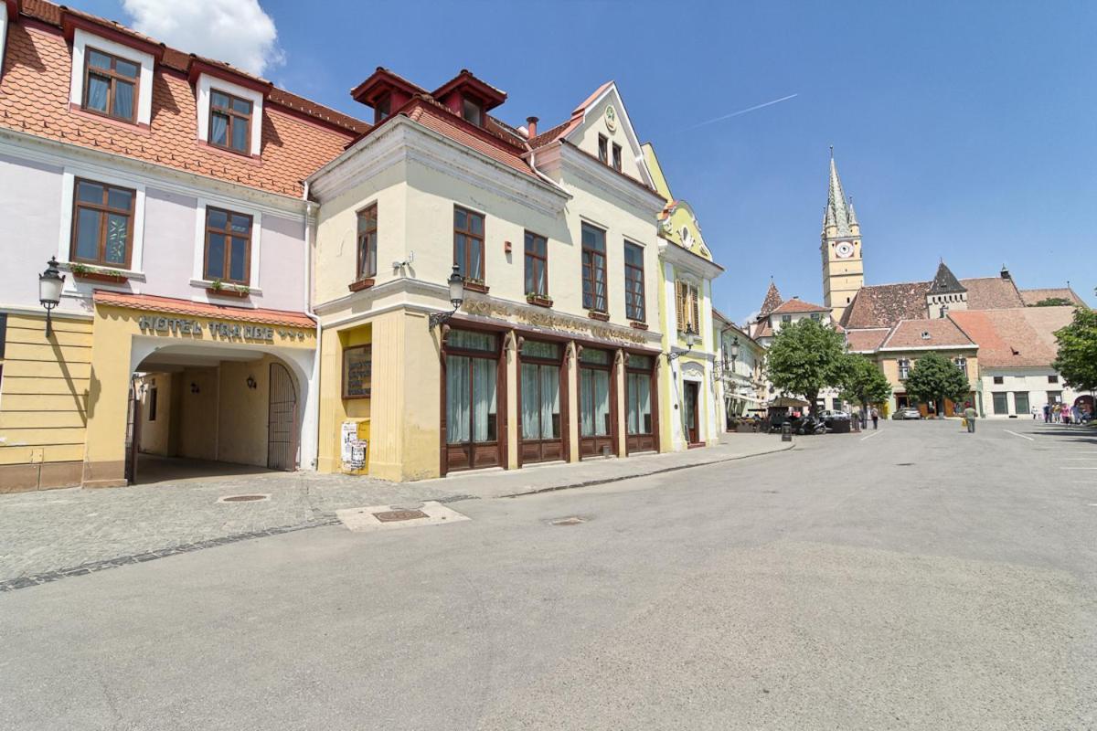 Hotel Traube Mediaş Exterior foto